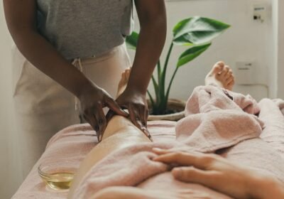 Jessica Mangue Quiromasajista Holística Formada en Masaje Thai