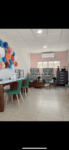 OHLALA BEAUTY BAR & SPA