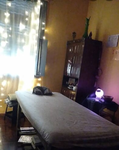 Masajes relajantes especiales centro holistico