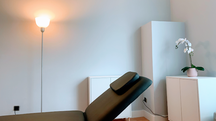 Centro de Osteopatía y Relajantes Especiales Víctor Ramírez