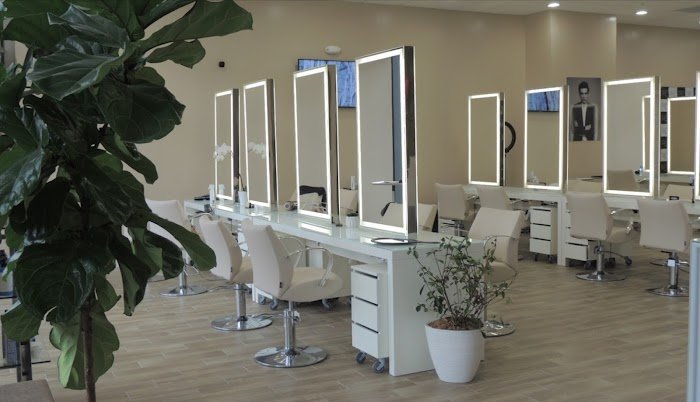 1740713708 962 Sandu Beauty Wellness Sándu Beauty & Wellness