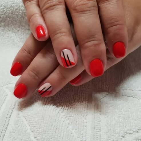 Fantastic NAILS. Manicura y Estética